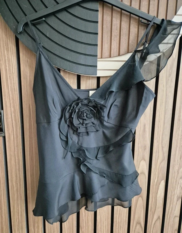 Vintage Y2K Karen Millen Asymmetric Black Rosette Ruffle Silk Cami Top Size 12