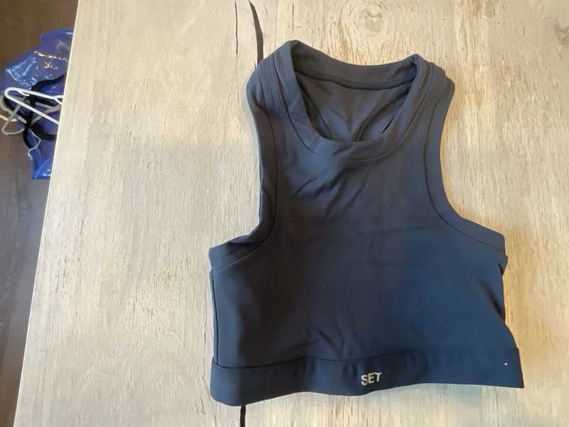 Set Active Sculptflex Gray Black XSmall Leggings And Top gallery
