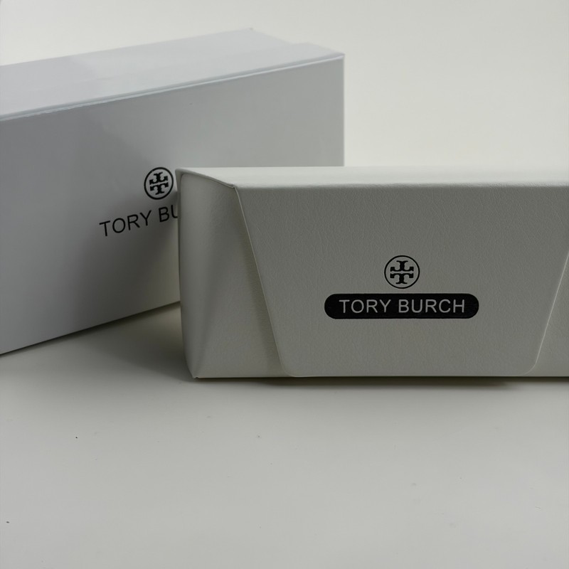 New In Box - Tory Burch Oversized Geometric Sunglasses Black Retro Square 52mm gallery