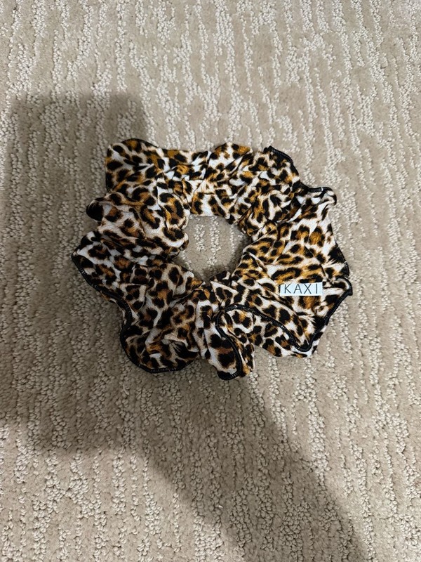 KAXI Leopard Print Hair Scrunchie gallery