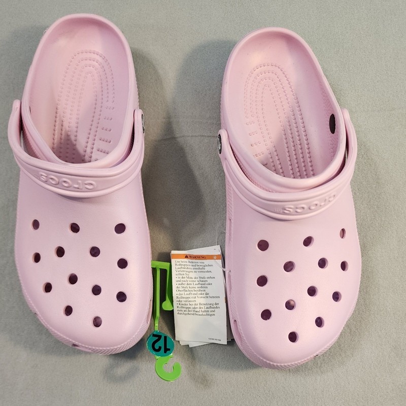Crocs Classic Clogs Womens 12 Pink NWT Slip On Lightweight Comfort Shoes
