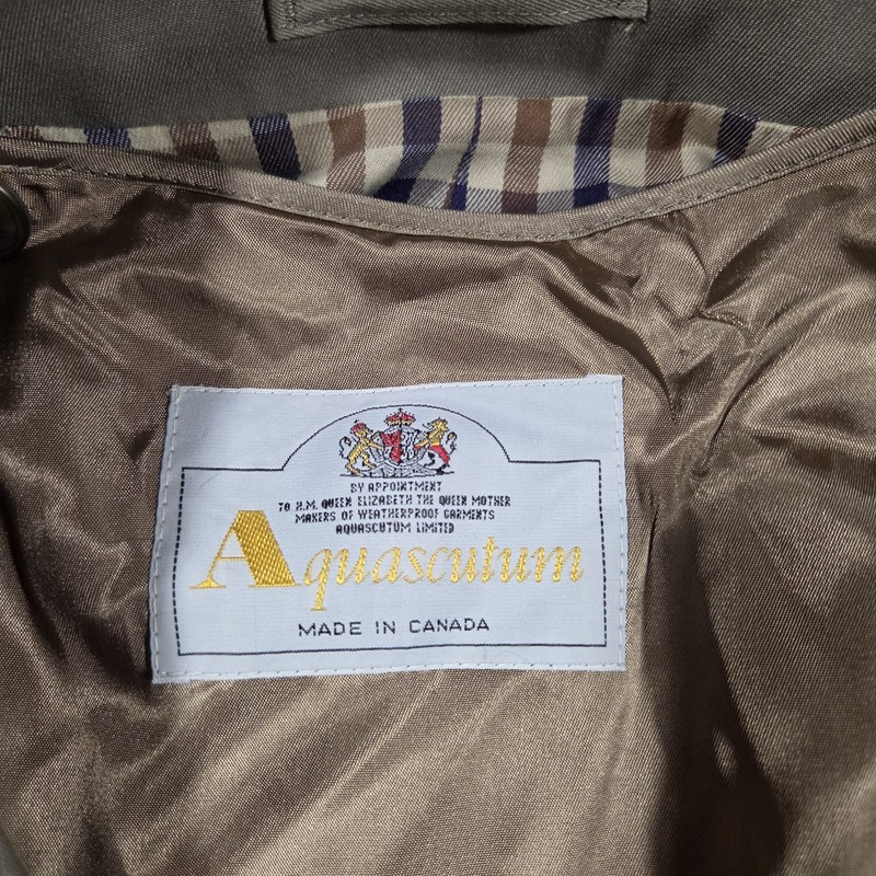 Vintage Aquascutum Aqua5 Trench Coat Large Khaki Belted Made in Canada gallery