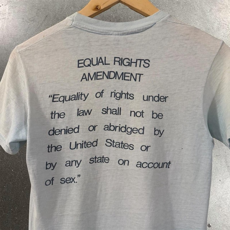Vintage 70s ERA Equal Rights Amendment Voting Suffrage Blue T-shirt Size S gallery