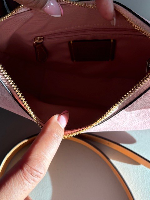Coach CDW86 Emily Shoulder Bag Signature Canvas Powder Pink gallery