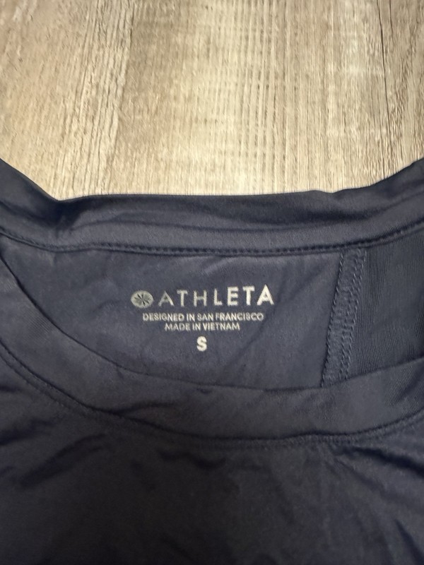 Athleta 90% Nylon 10% Spandex Longsleeve SIZE Small gallery