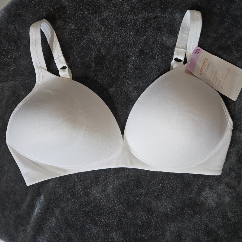 New: WARNERS Elements of Bliss Wirefree Bra Size 34D White Lite Lift Retail $44