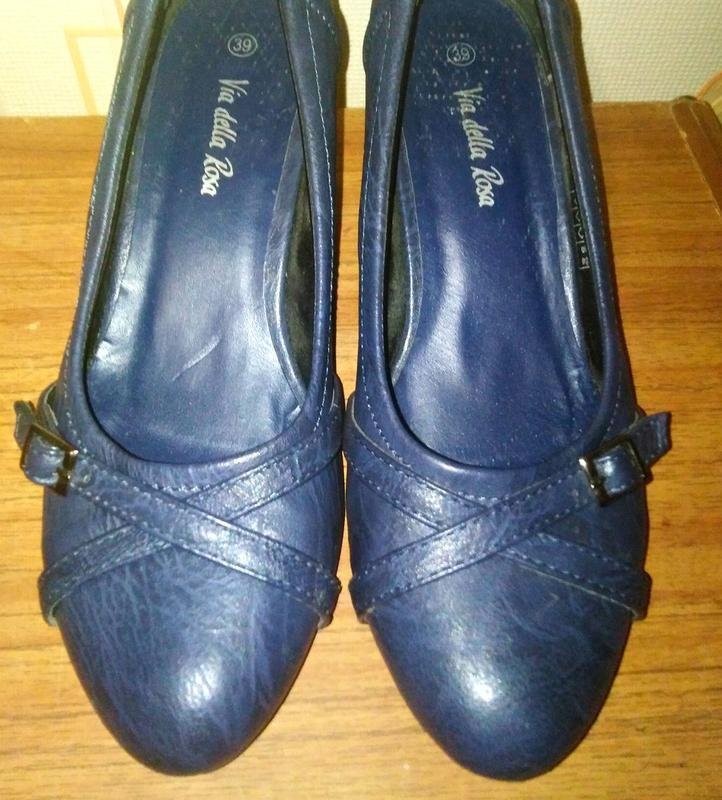 Women Via Delle Rose Heels Navy Artificial Leather gallery