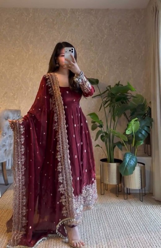 Latest Heavy Georgette Maroon Gown Bottom With Dupatta For Traditional Wear