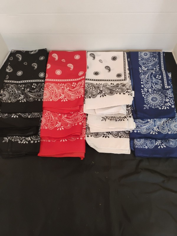 LOT of New 12 Bandanas Red, Blue, Black And White 20″X20″
