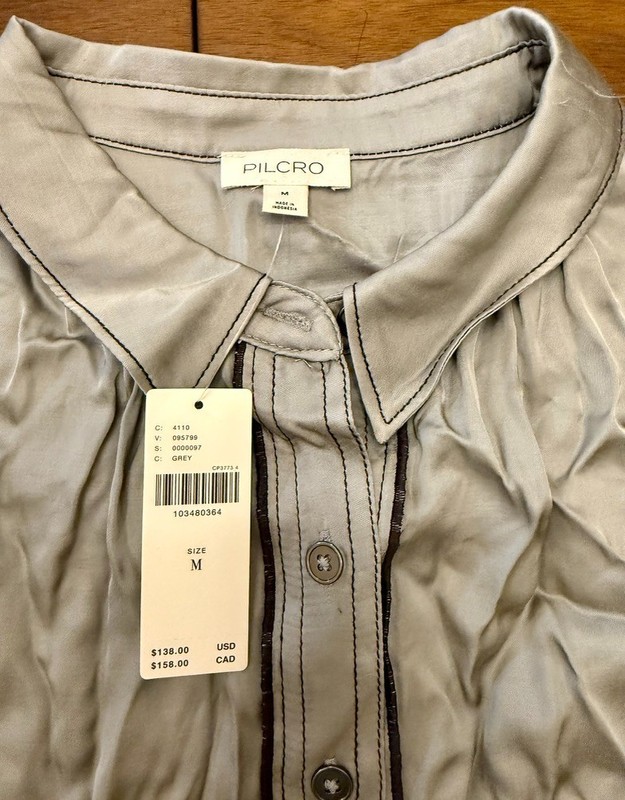 NWT Pilcro Anthropologie Gray Viscose Pintuck Button Front Tunic Blouse M gallery
