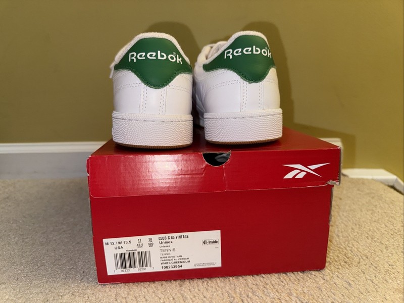 Reebok Club C 85 Vintage Unisex Shoes Men 12/Women 13.5 White Green Leather New gallery