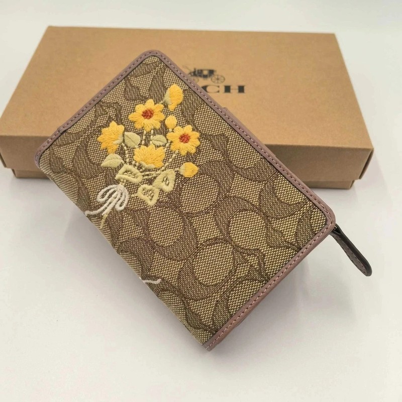 COACH CEC32 Medium Corner Zip Wallet Signature Jacquard w Floral Embroidery gallery