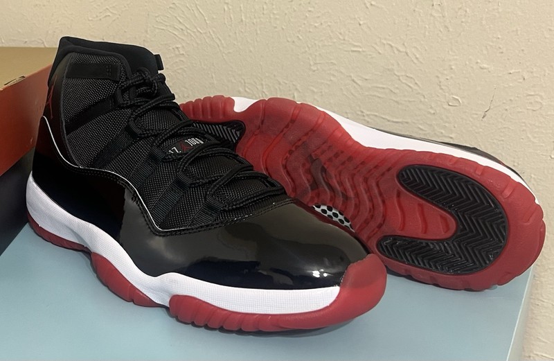 Nike Air Jordan 11 Retro (2019) High BRED Men’s Size 13 378037-061