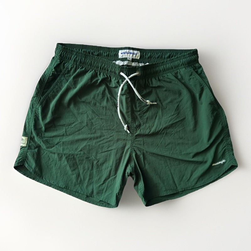 Maamgic Men’s Swim Trunks / Shorts Size Large Green Nylon Pockets Mesh Liner