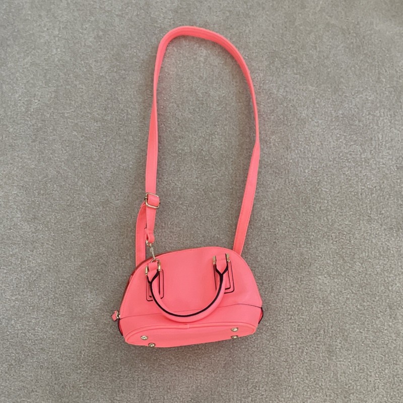 Merona Coral Shoulder Bag Gold Hardware Zipper Accents Inner Dividers Women