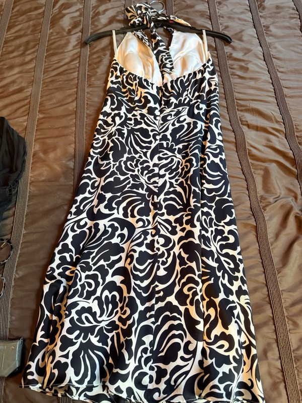 White House Black Market Black/White Floral Halter Satin Fit & Flare Dress 0 gallery