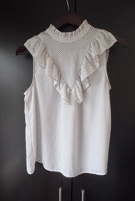 Who What Wear Top White And Black Polka Dot Size Small Womens Coquette Babydoll