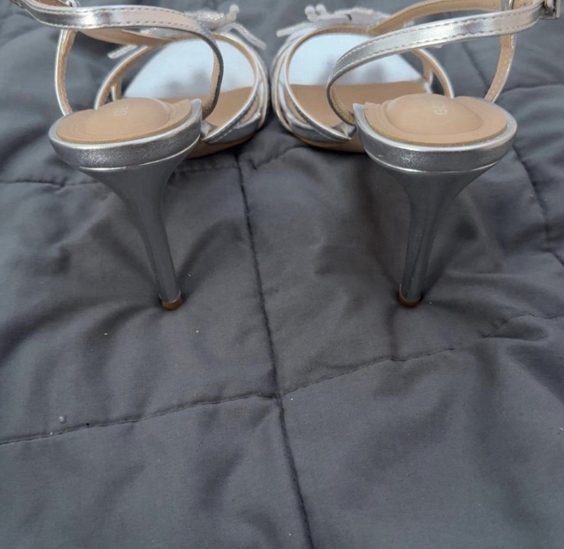 BCBG Generation Silver Strappy Patent Leather Sandals Ankle Strap Buckle 9 gallery