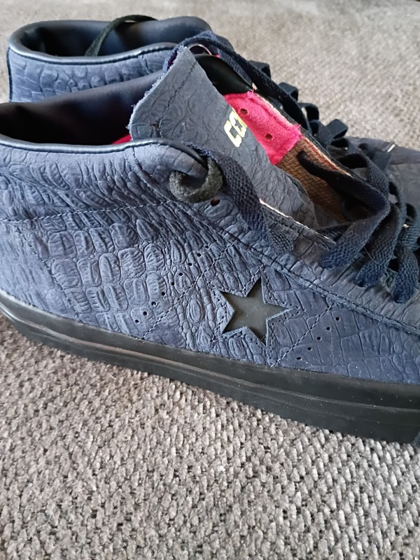 NEW Converse One Star Pro Mid “Heart of the City – Shanghai” – Size 8.5M / 10W