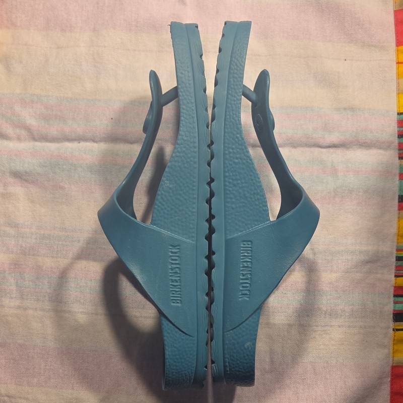 Birkenstock Women’s Turquoise Thong Sandals Gizeh EVA Waterproof EU 39 US 8 -8.5 gallery