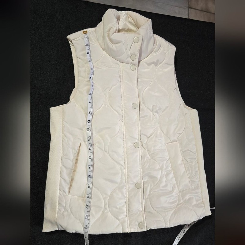 Miss Posh Outerwear Elegant Women's Cream Quilted Vest gallery
