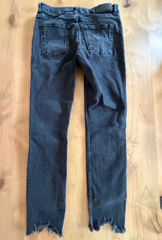 Zara Signature Denim Black Distressed Raw Hem Skinny Jeans Size 8 gallery