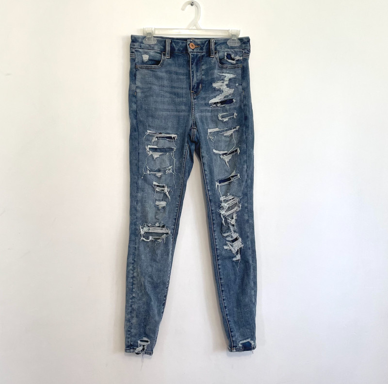 AMERICAN EAGLE AE Ne(x)t Level Curvy High-Waisted Jegging Ripped Patched 4 CURVY