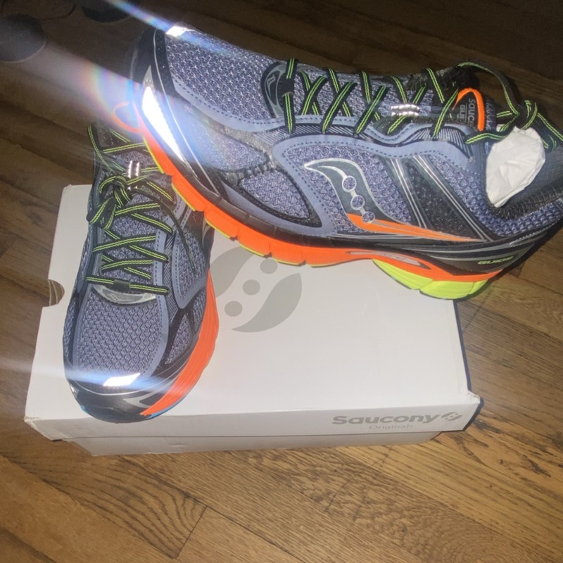 Saucony ProGrid Guide 7 Gray Orange Low Top Lace Up Mesh Running Sneakers Men