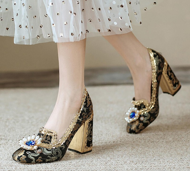 New Womens Beads Rhinestones Embroidery Flower High Heel Pumps Satin Shoes Pumps gallery
