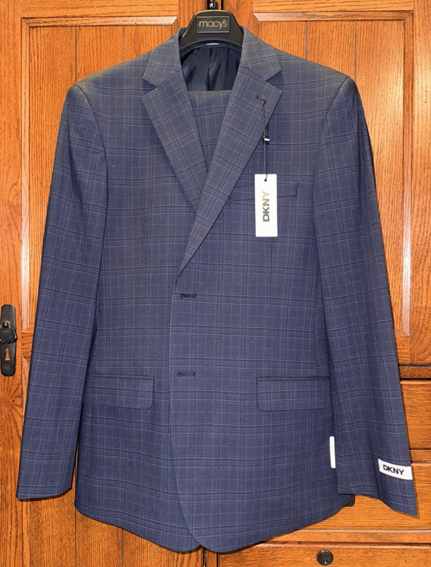 NWT DKNY Modern Fit Duran Suit 42R 35×32 Navy Blue Windowpane 2 Piece