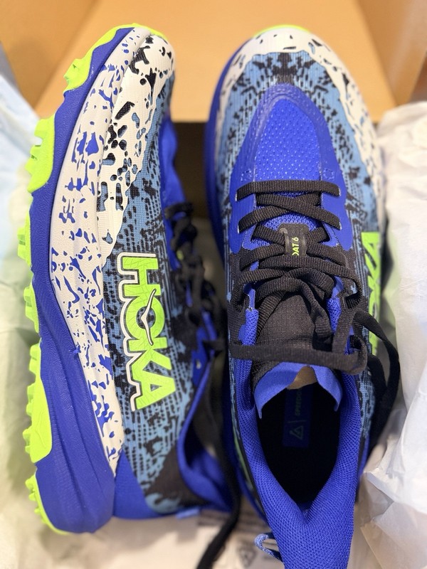 Hoka One One Speedgoat 6 Unisex Low Top Lace-Up Sneakers Blue/Green size 7y/8.5w