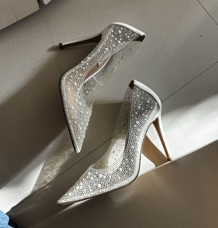 Steve Madden White Rhinestone Mesh Pointed Toe Slip On Stiletto Pump Heels 6