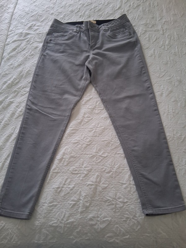 Democracy AB Technology Skinny Jeans Women’s Size 10 Light Grey Stretch Pants
