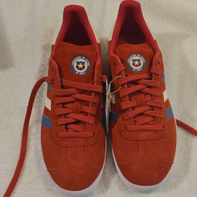 adidas Gazelle Men’s Low Top Suede Lace-Up Sneakers Red/Blue/White