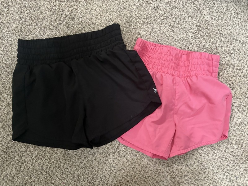 Old Navy Active Go Dry, 2 Pairs, Size Medium (8) Girls Black And Pink