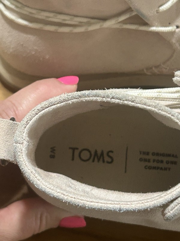 Tom’s Rio Suede Water Resistant Boots Size 8 gallery