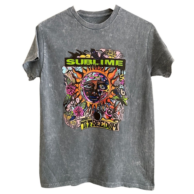 Sublime 40oz to Freedom Graphic Tee NWOT – Size S Men’s