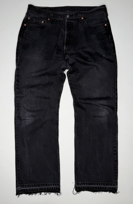 Vintage Levi’s 501 Button Fly Straight Leg Denim Jeans Black | 36 x 31*