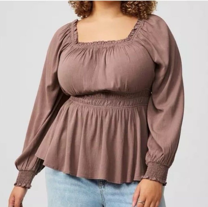 TORRID TAUPE TOP SZ 3