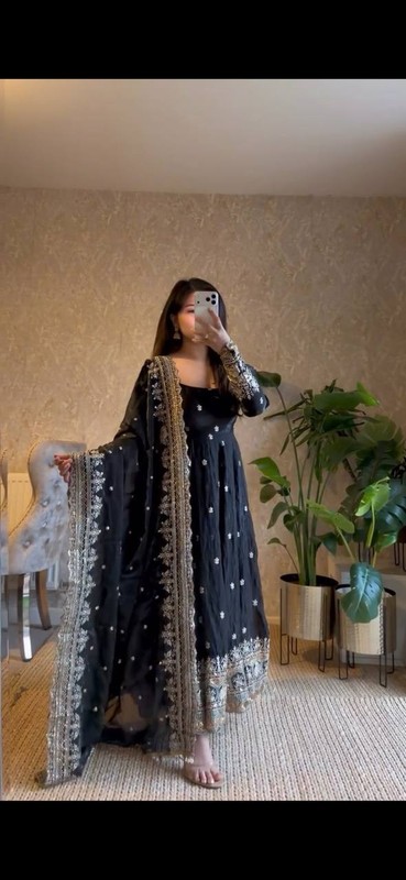 Stunning Heavy Georgette Black Gown Bottom With Dupatta For Functional Wear