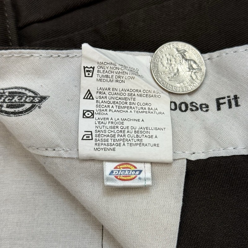 Dickies Shorts Mens 36 Brown Cell Phone Pocket Loose Fit Logo Cotton Workwear gallery