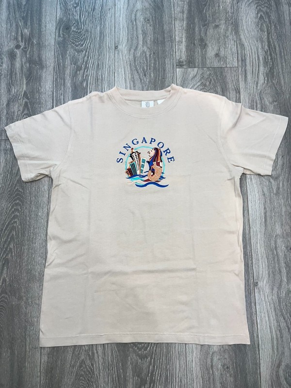 Vintage Men’s Large Tan Singapore Tourist T-Shirt