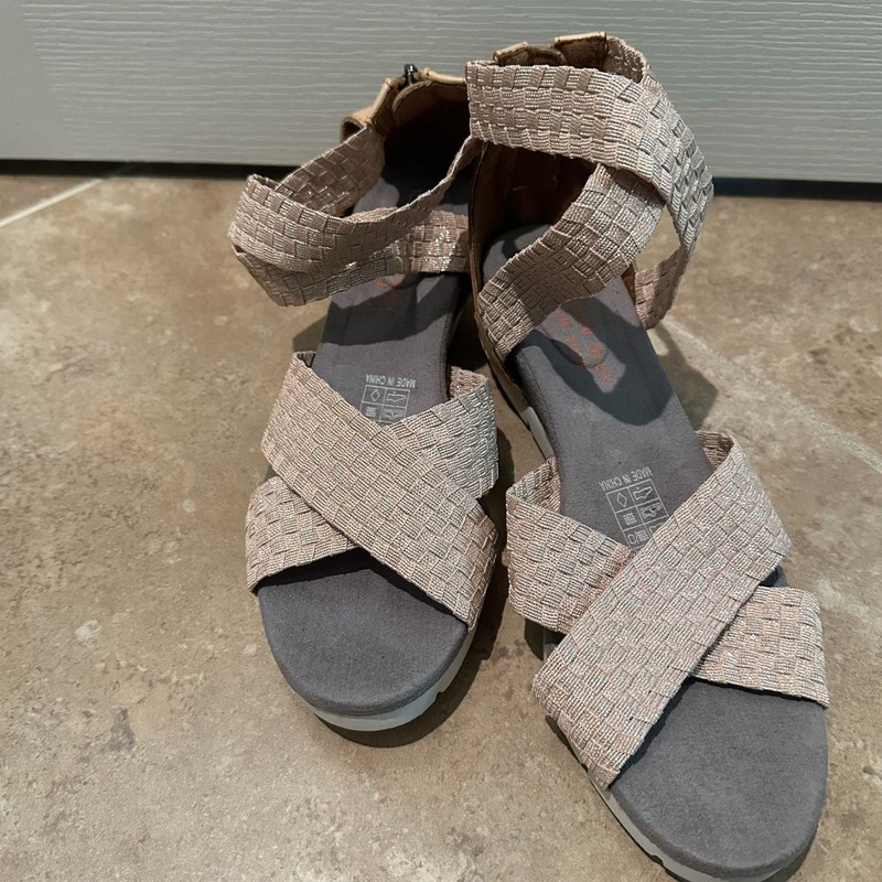 Bernie Mev Honesty Woven Wedge Sandals New Blush Shimmer Size 41 gallery