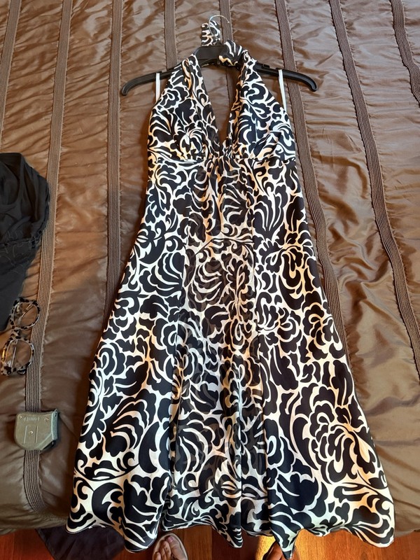 White House Black Market Black/White Floral Halter Satin Fit & Flare Dress 0