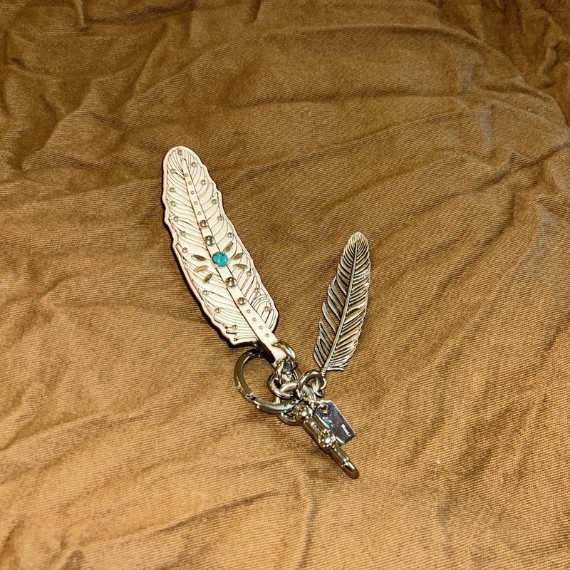 Coach Rare Turquoise and Silver Feather Hang Tag. Excellent Condition gallery