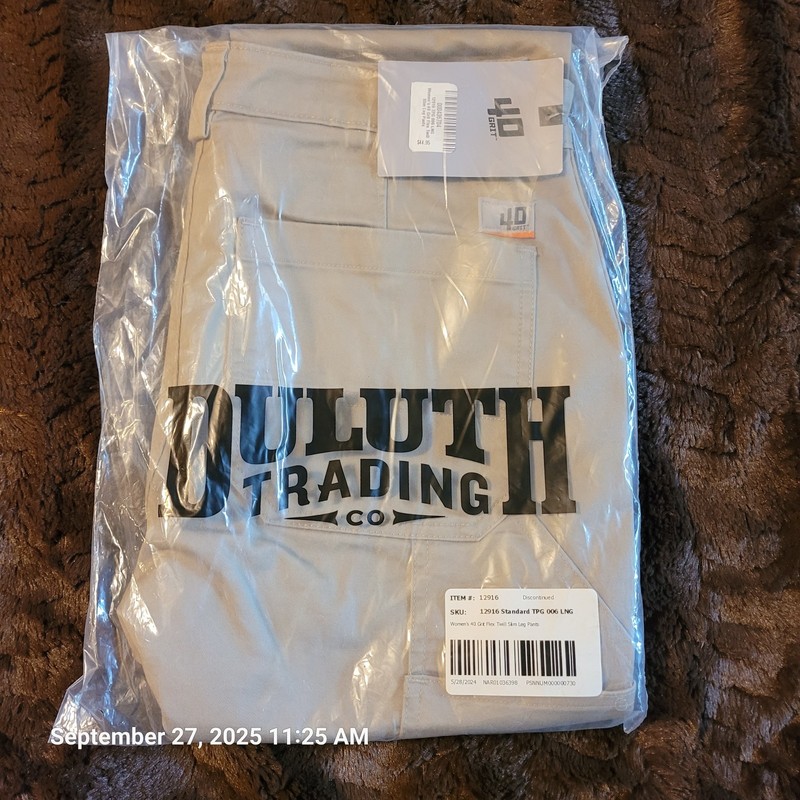 Duluth Trading Womens 49 Grit Tan Work/Carpenter Style Pant Size 6 Long gallery