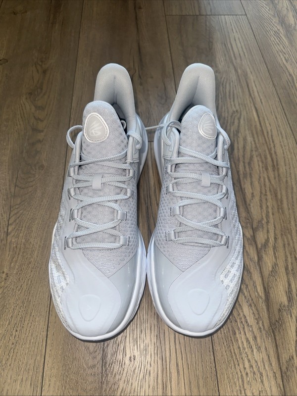 Under Armour Curry 11 Team White Halo Grey – Size 11.5
