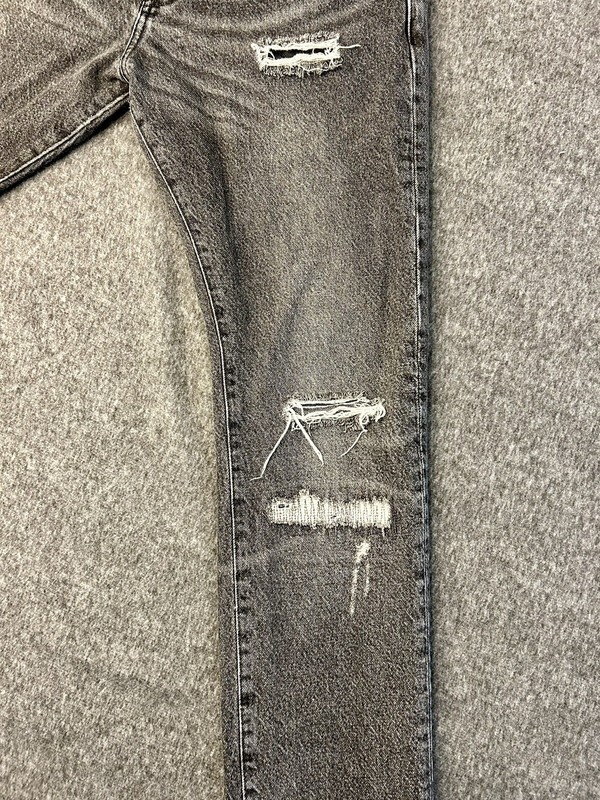 H&M Men's Gray Jeans 34/30 (tag 32/32) Distressed Slim Regular Waist Tapered Leg gallery