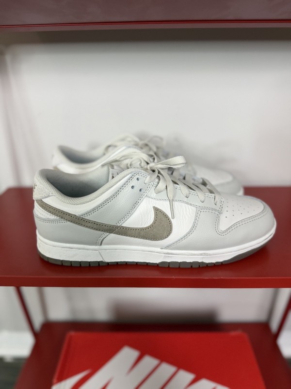 Size 11 – Nike Dunk SE Low Phantom Khaki GREY AND TAN DUNK LO