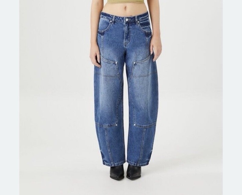 Forever 21 Baggy Cargo style Women’s Sizes 28 Jean Denim